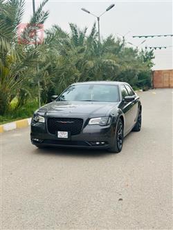 کرایسلەر 300